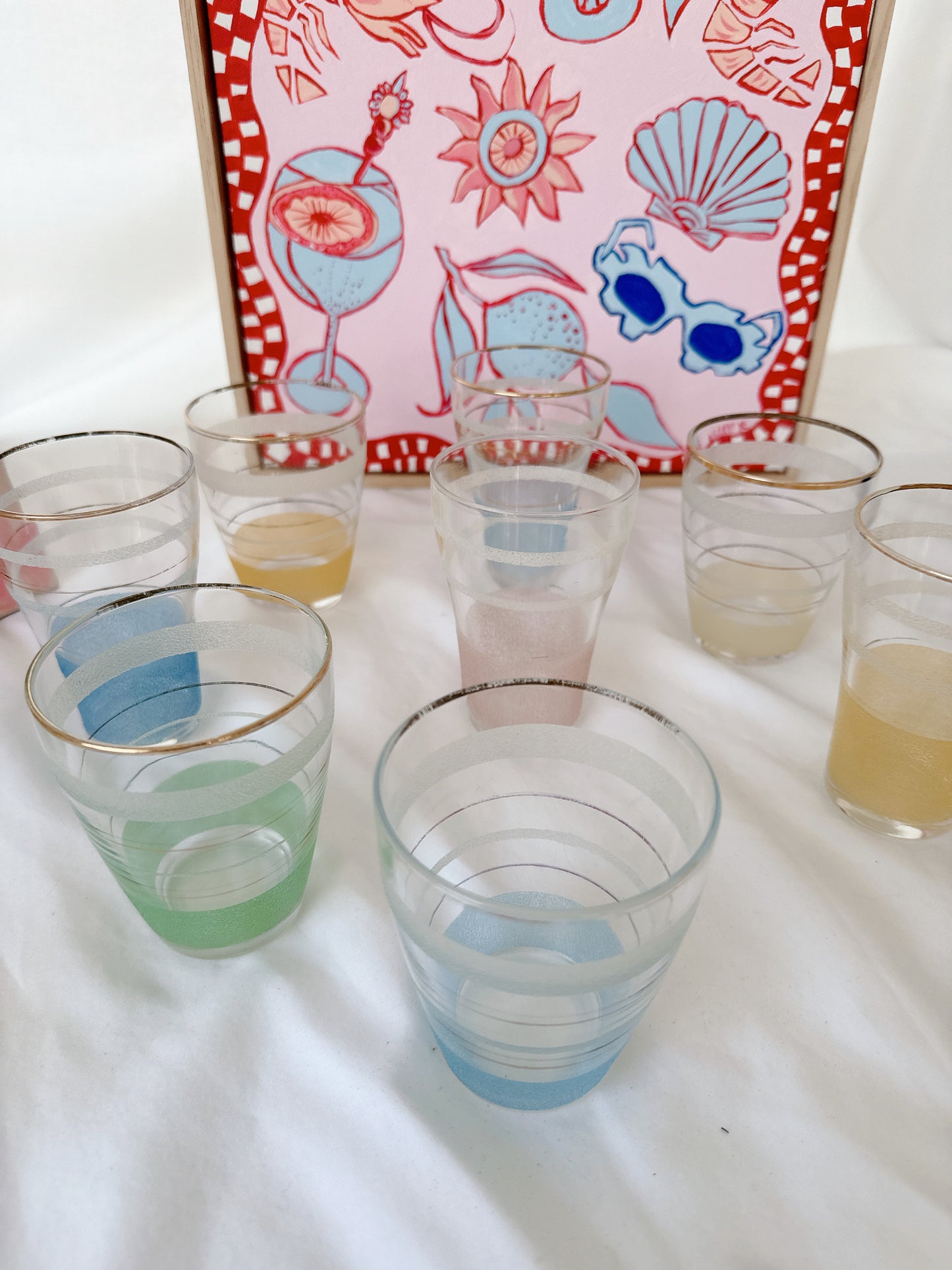 Set 8 Vintage Glasses