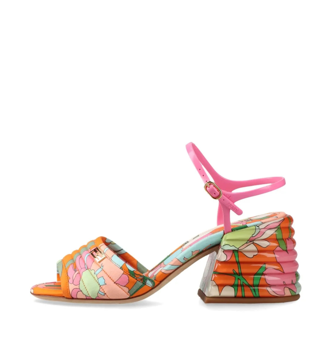 FENDI Promenade Sandals