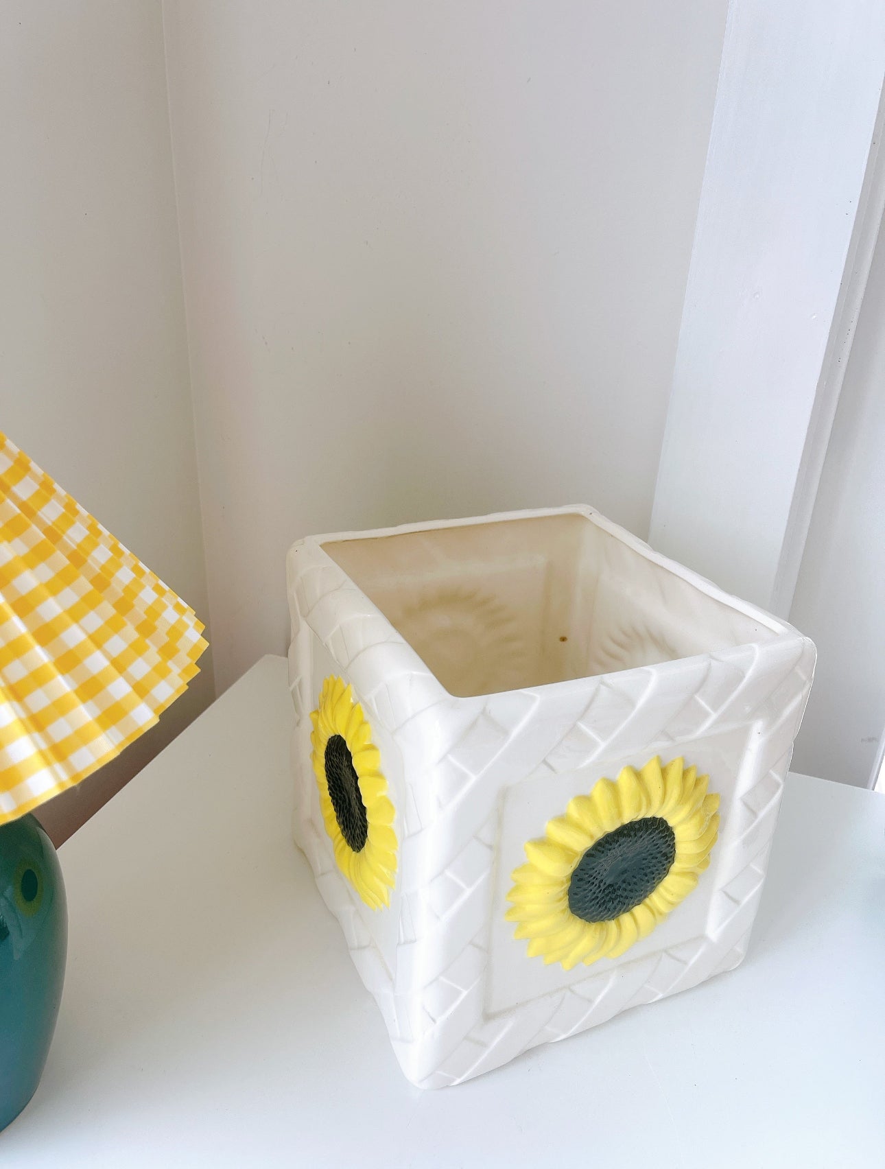 Vintage Ceramic Sunflower Pot Plant Holder