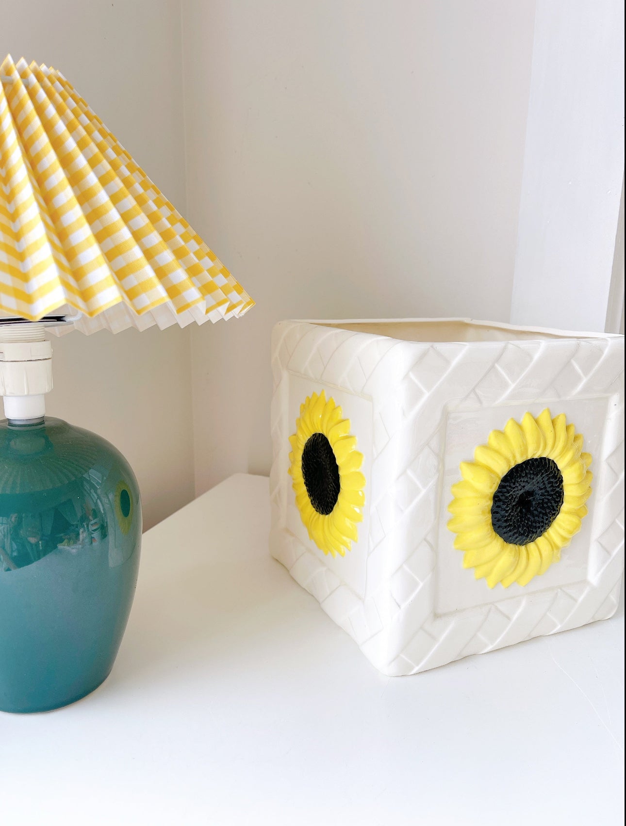 Vintage Ceramic Sunflower Pot Plant Holder