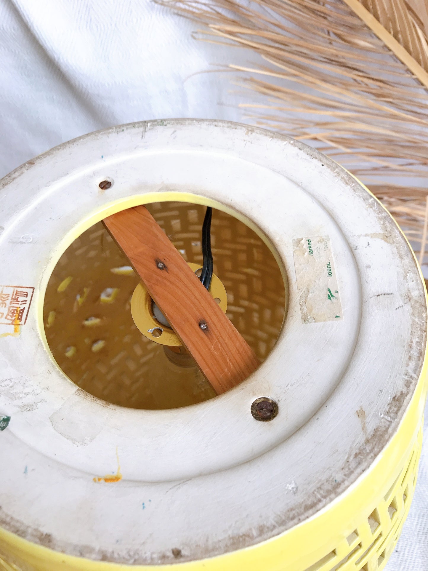 Yellow Ceramic Stool Lamp