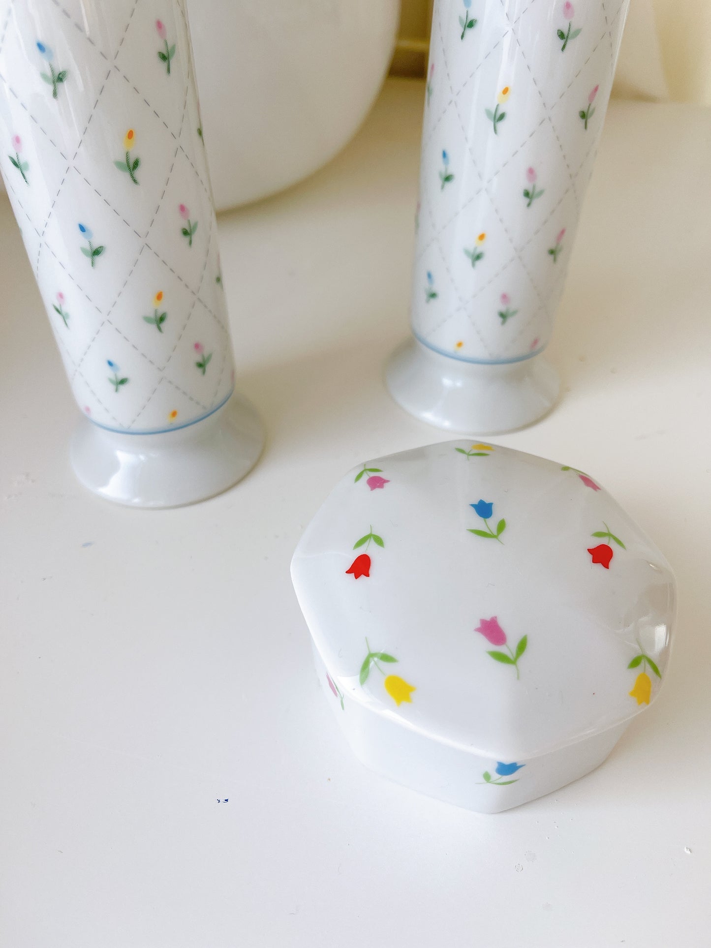 Vintage Cutesy Set - Japan