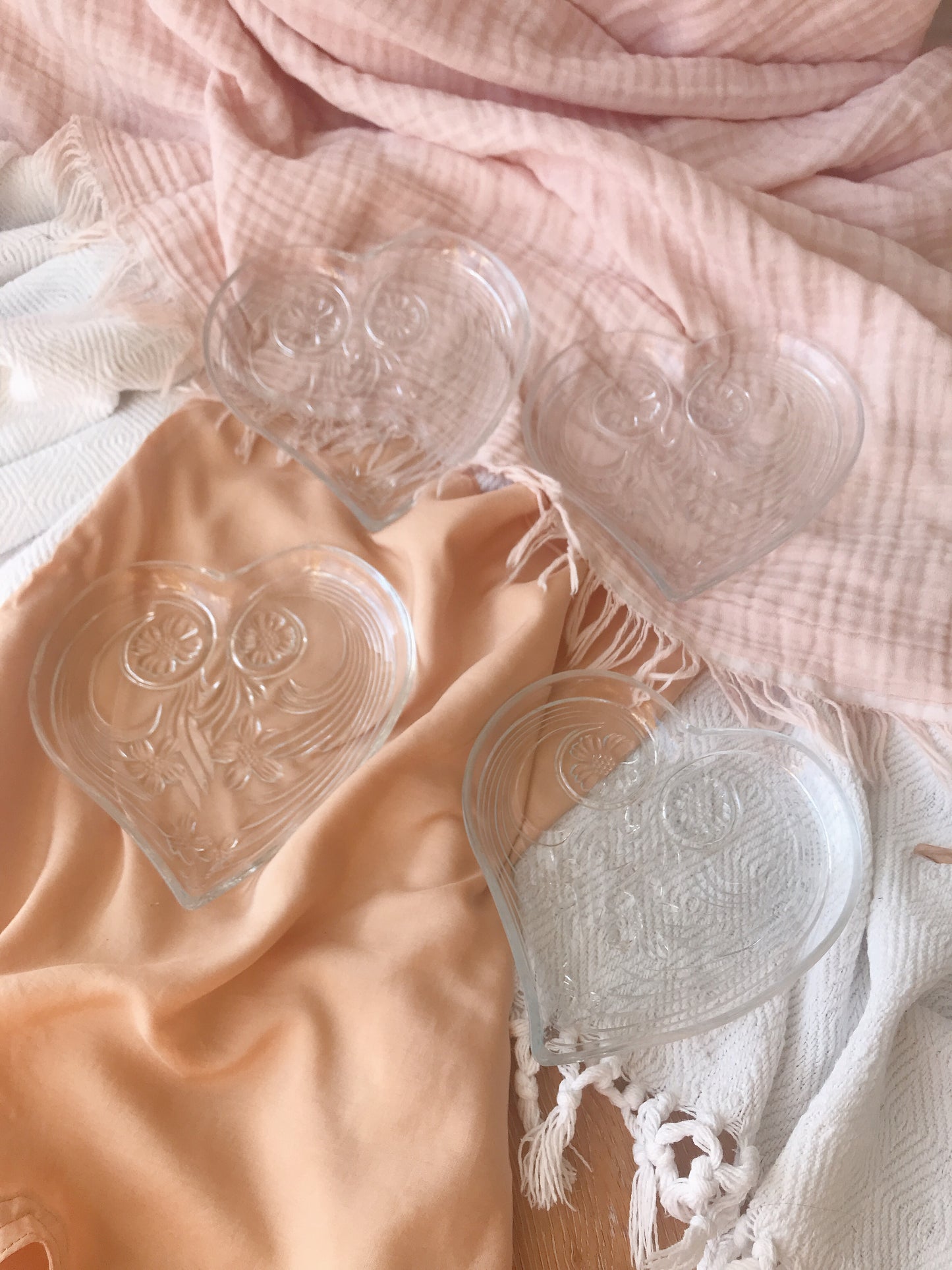 Set 4 Glass Love Heart Dessert Plates