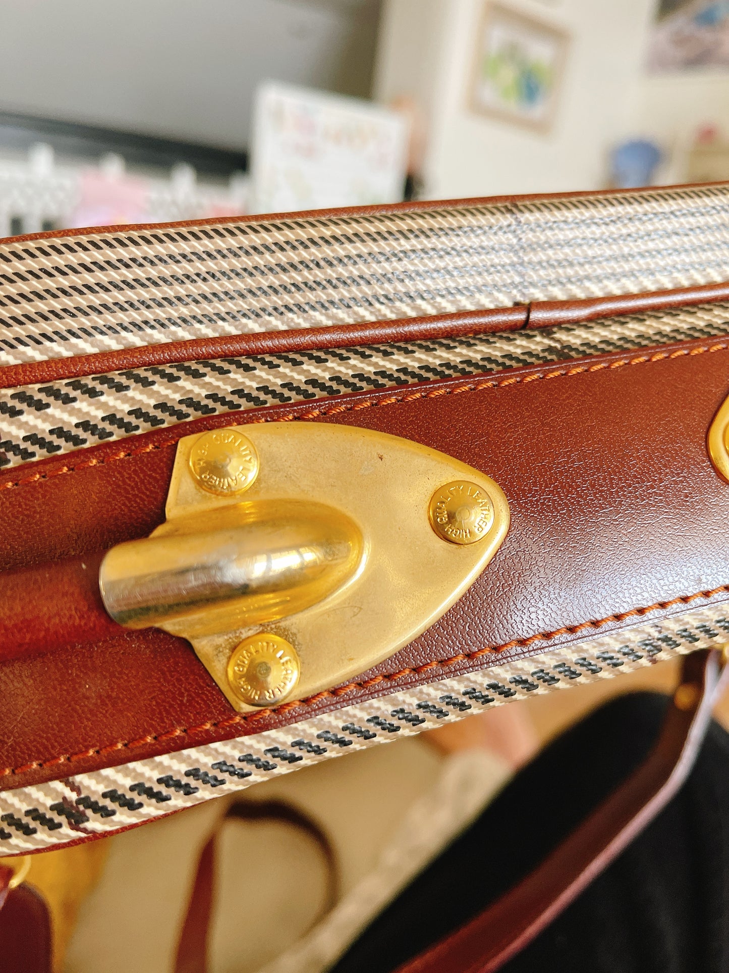 Vintage Leather Handbag - Paris