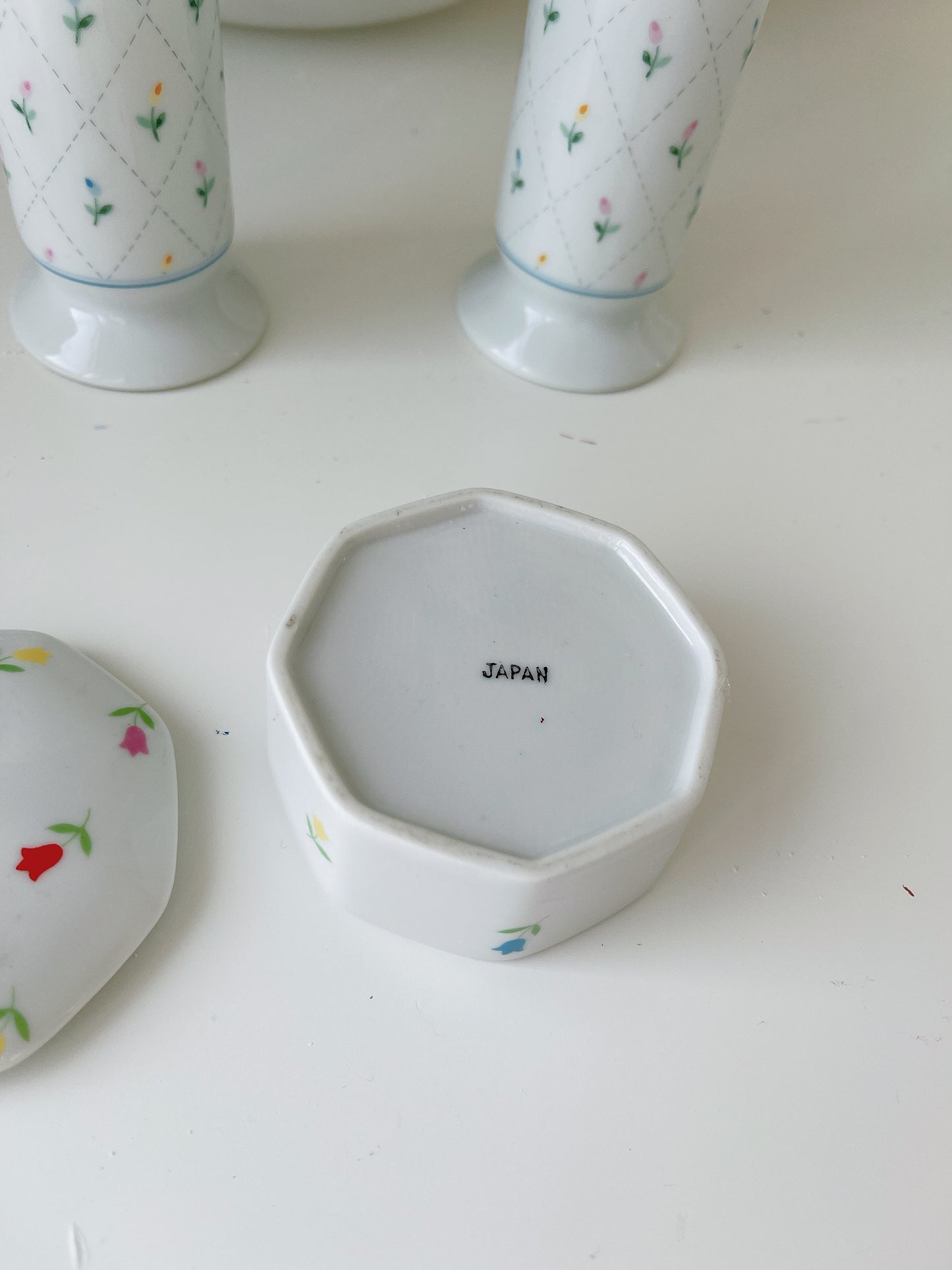 Vintage Cutesy Set - Japan