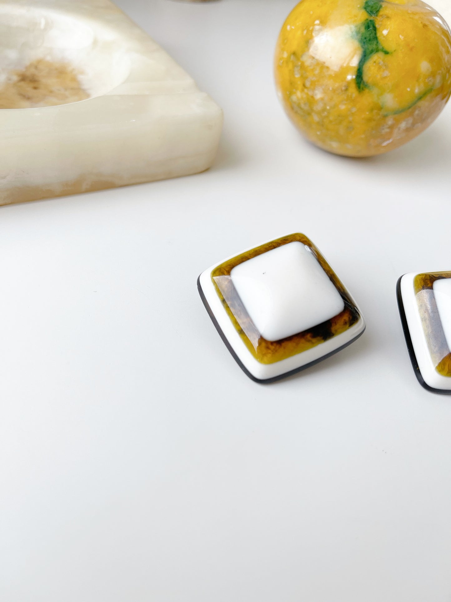 Vintage Acrylic Cube Earrings