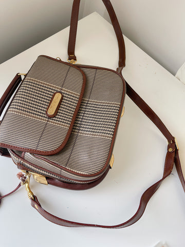 Vintage Leather Handbag - Paris