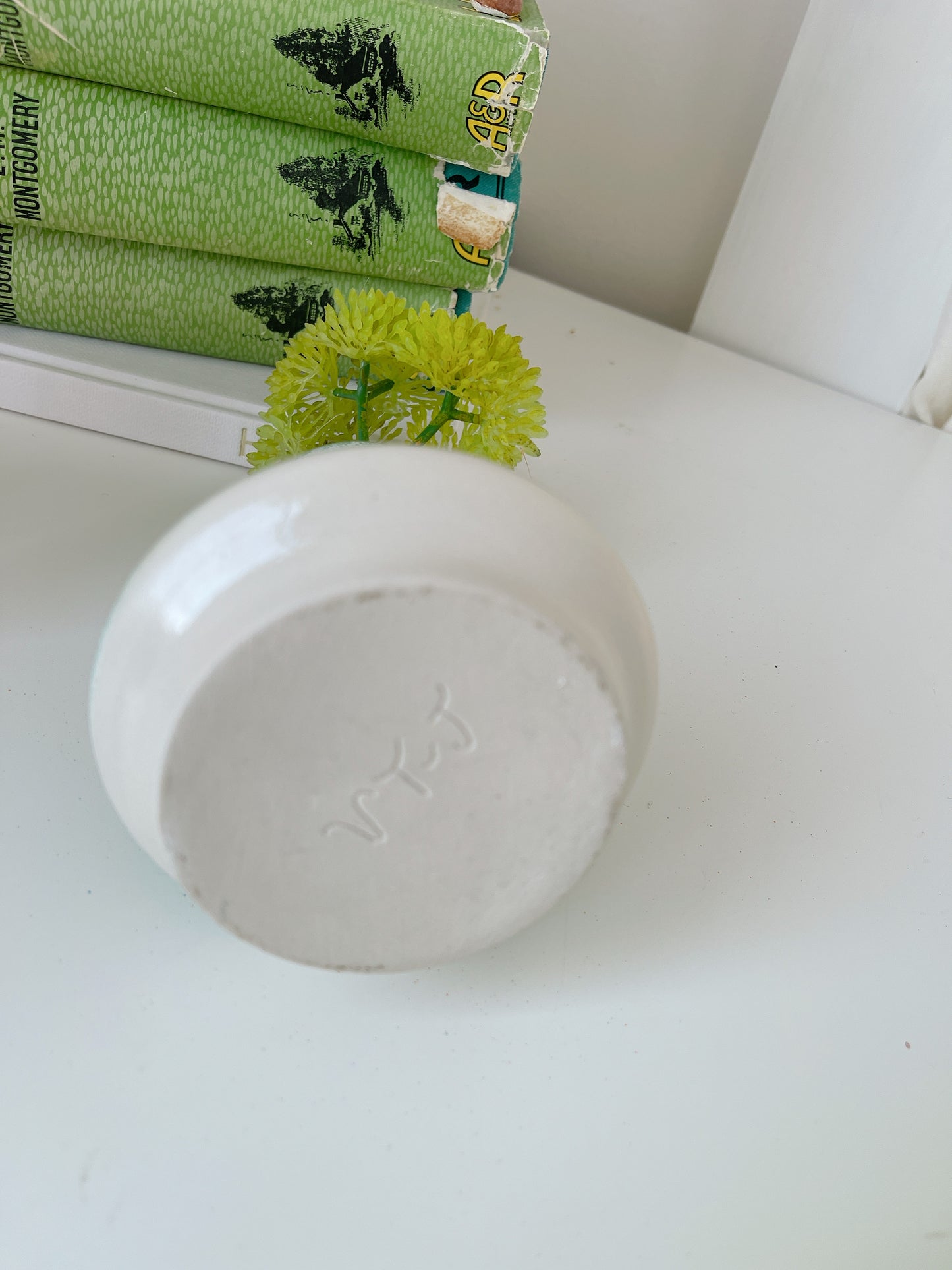Set 2 Green Pottery Vessels