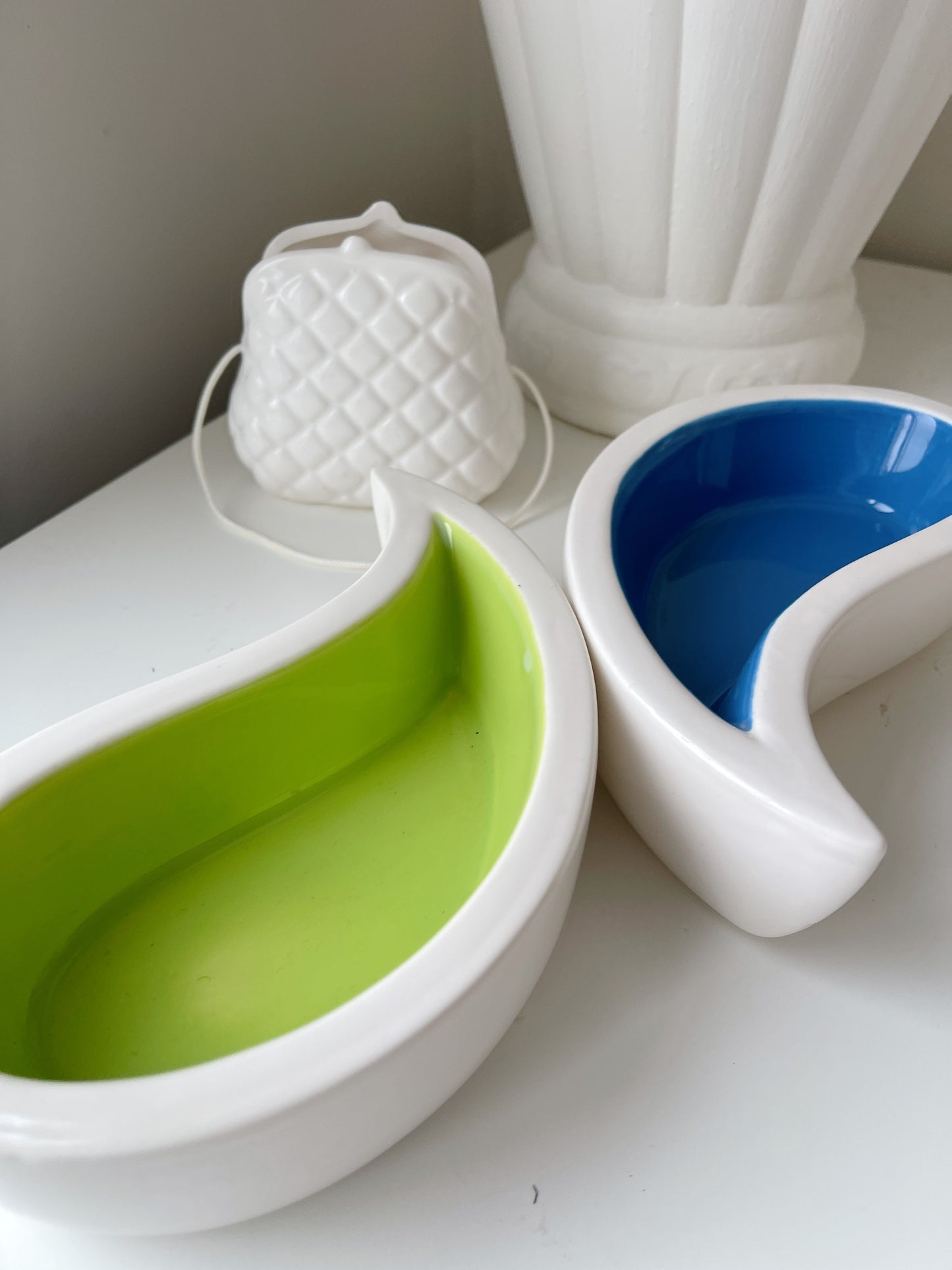 Ying Yang Dish Set