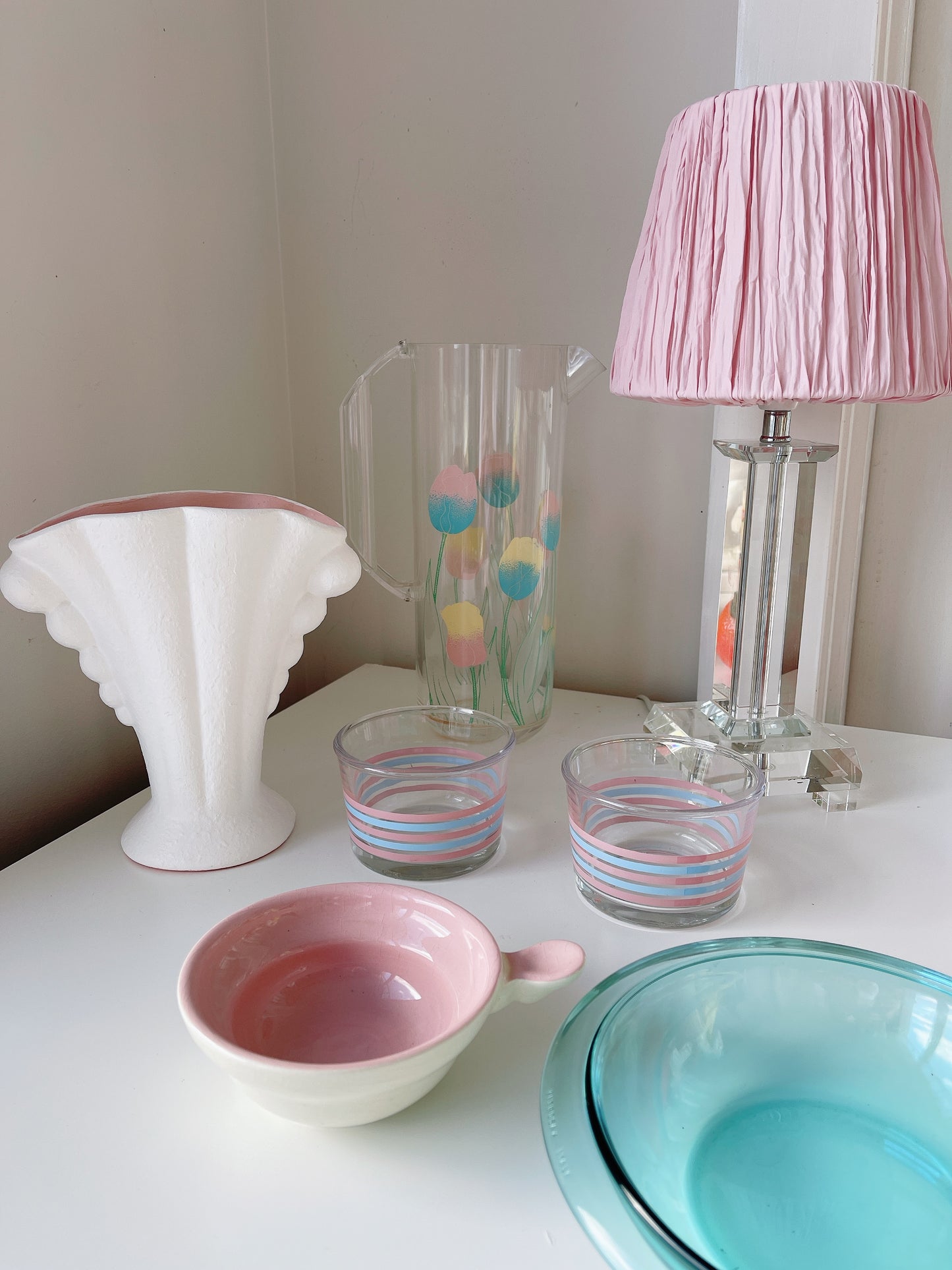 Vintage Handled Pink Bowl