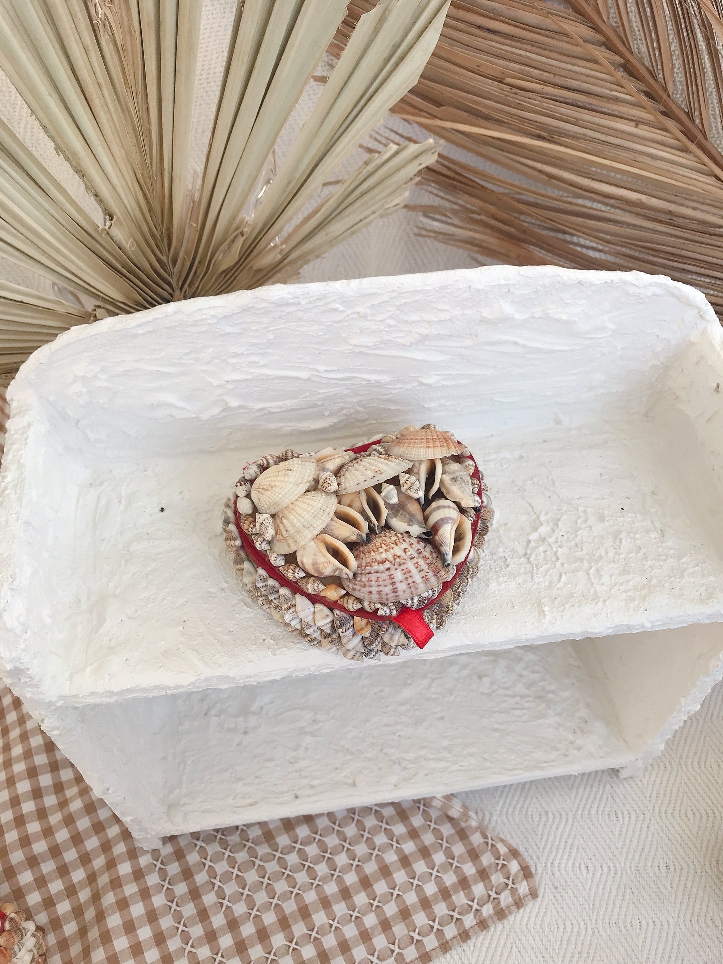 Vintage Love Heart Shell Jewel Box