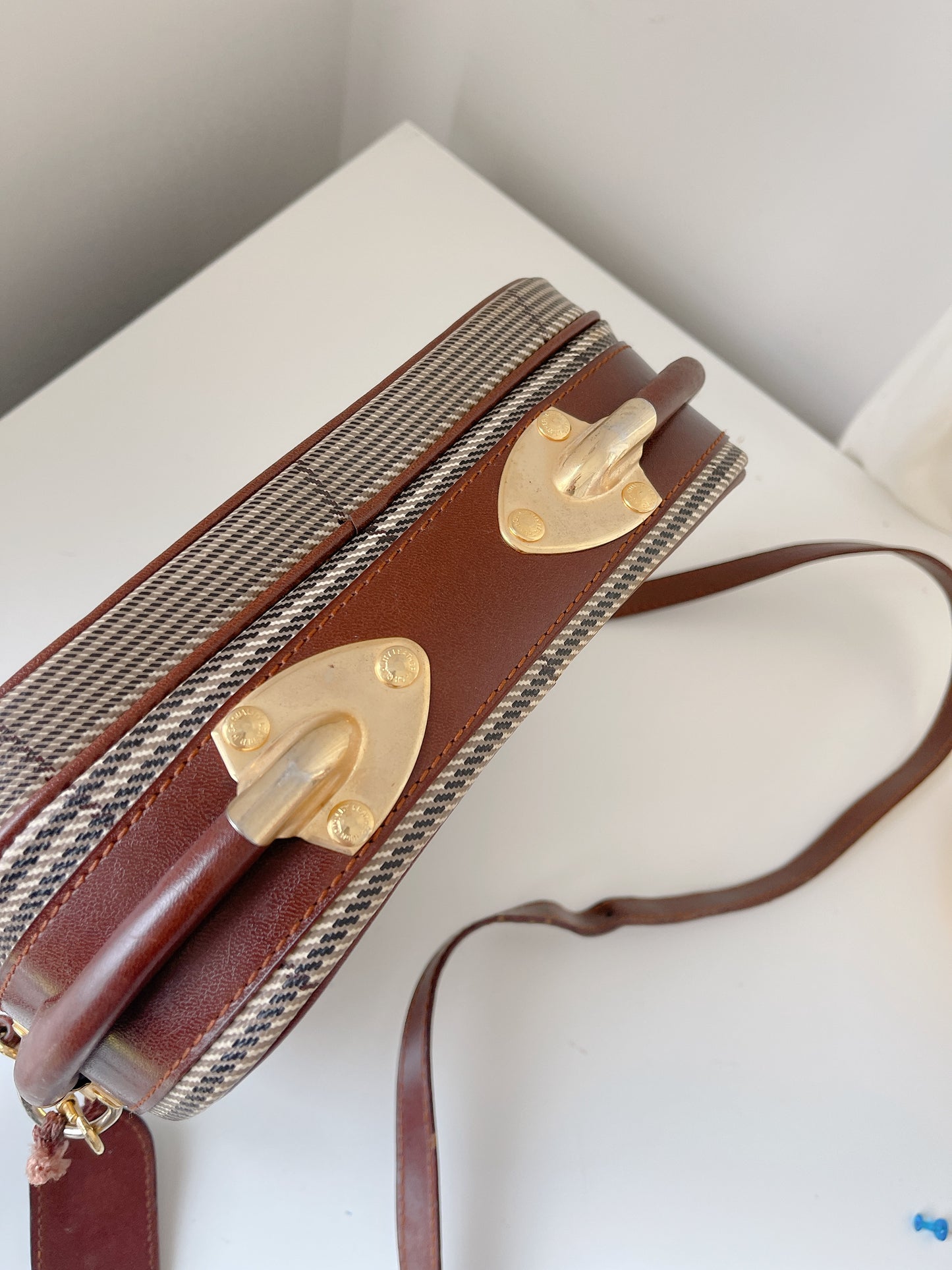 Vintage Leather Handbag - Paris