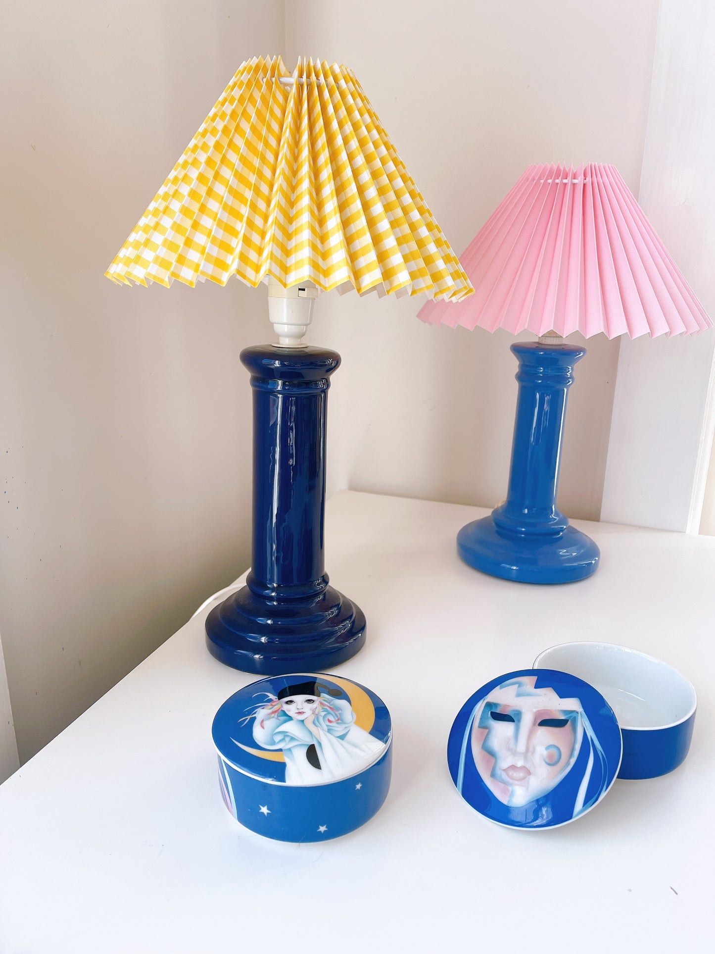 Vintage Lamp Base with Yellow & Whit Check Dhade