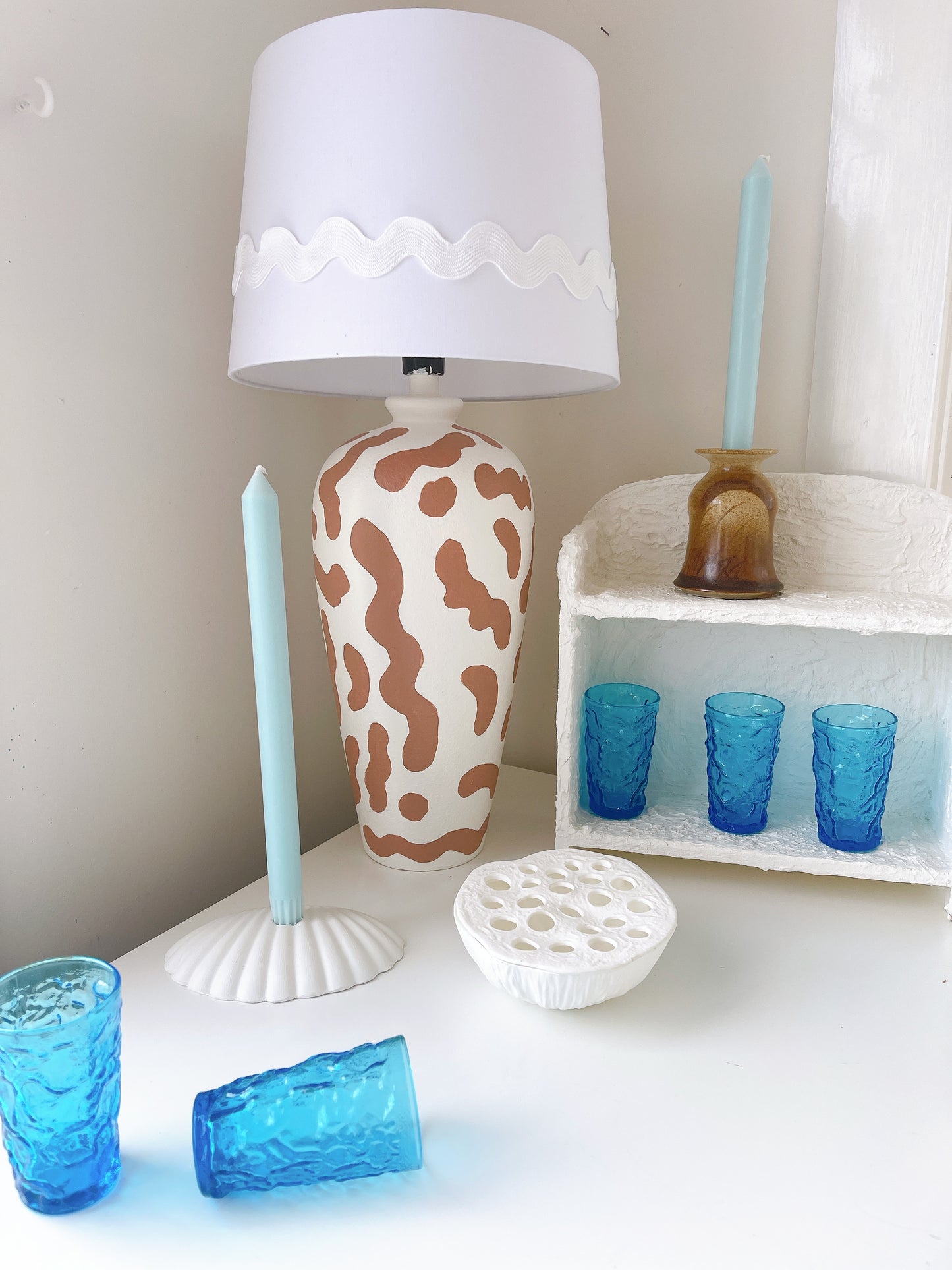 Set 5 Textured Blue Vintage Glasses