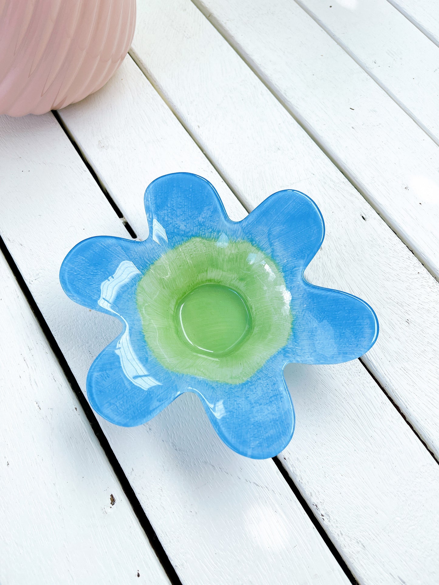 Glass Daisy Bowl