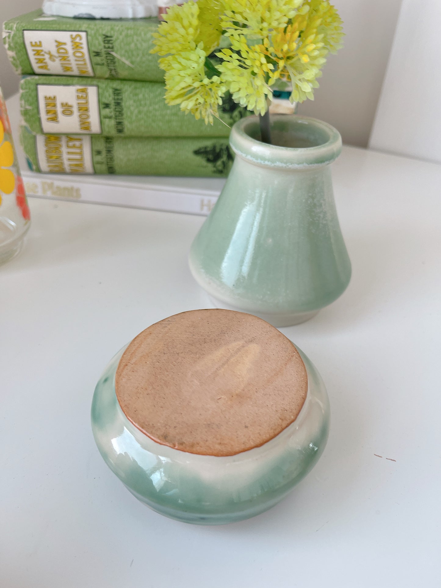 Set 2 Green Pottery Vessels