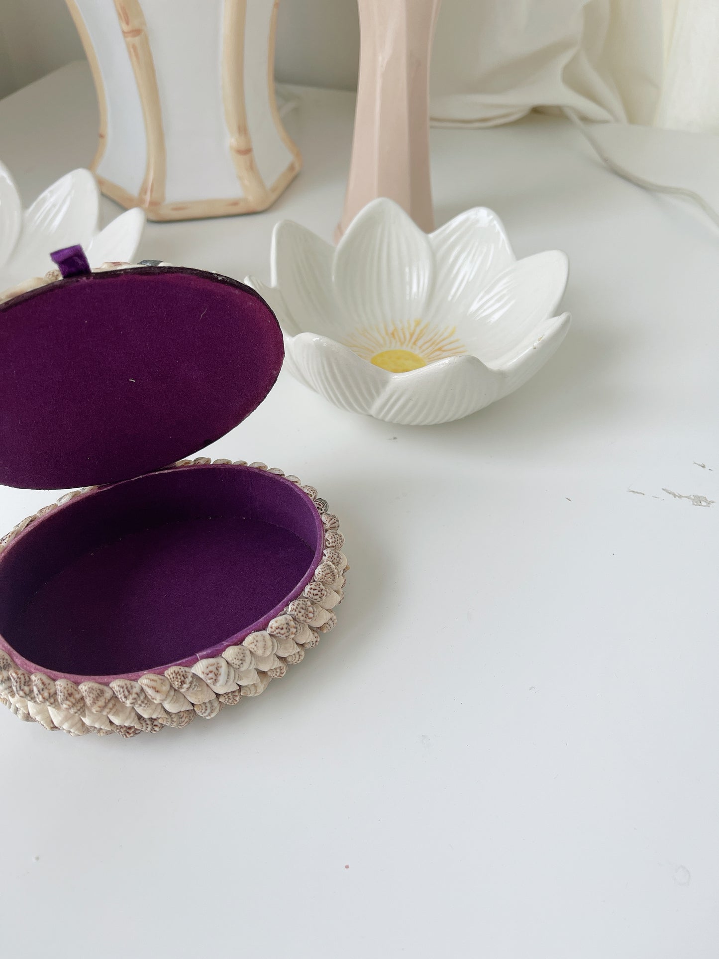 Vintage Oval Shell Jewel Box