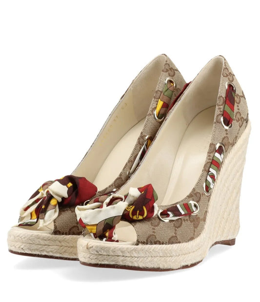 Gucci Scarf Bow Wedge