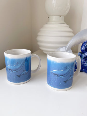 Set 2 80’s Dolphin Mugs