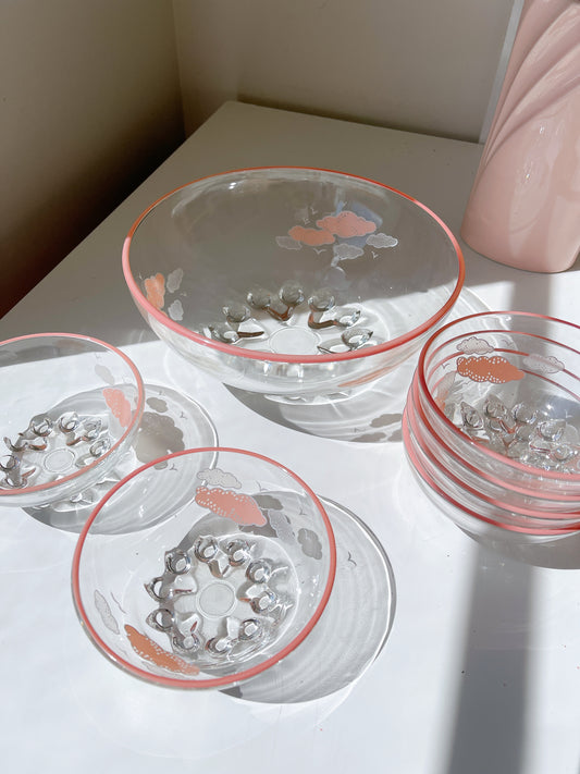 Vintage Set Glass Pink Cloud Bowls