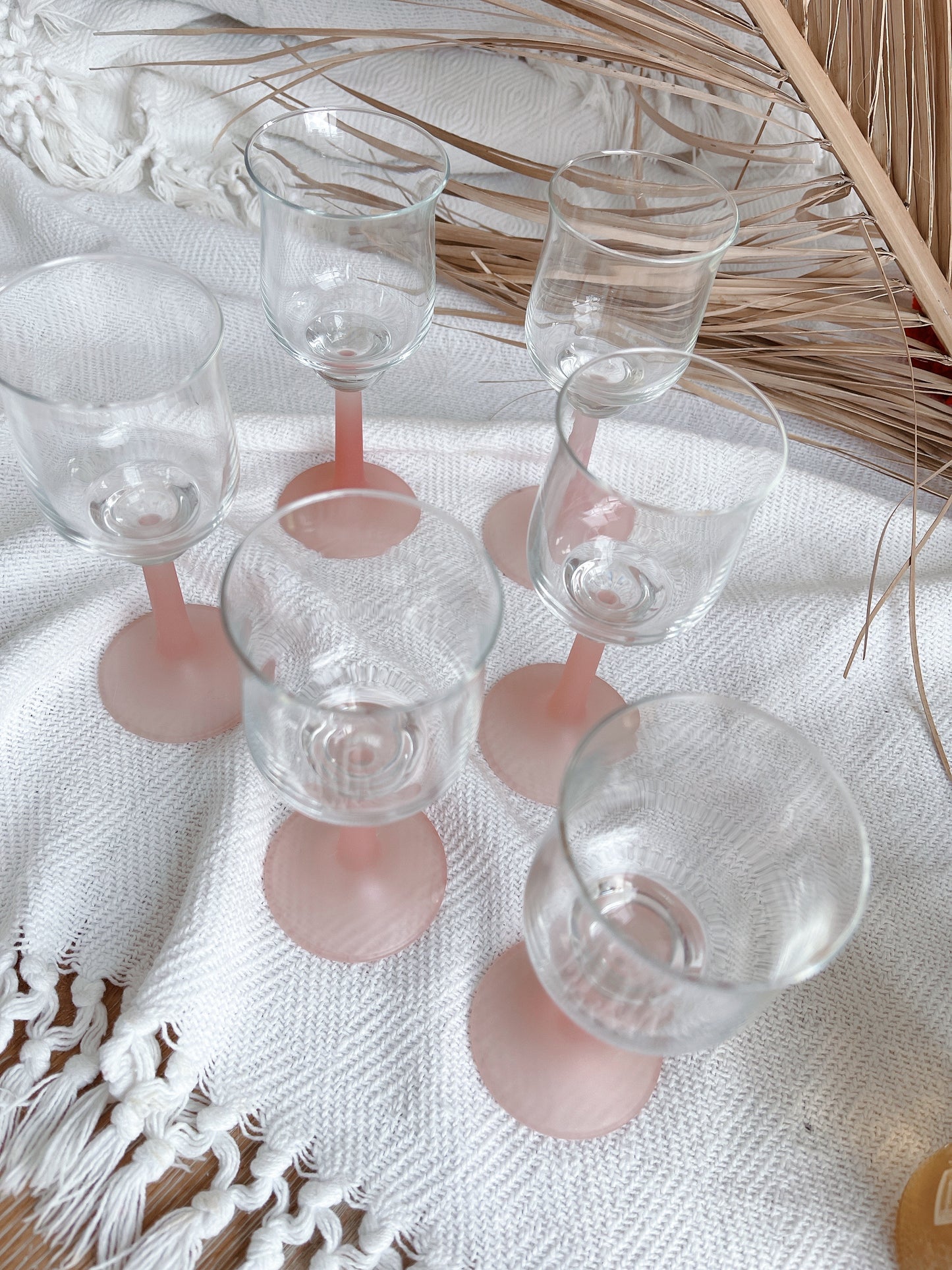 Set 6 Frosted Pink Stemmed Glasses