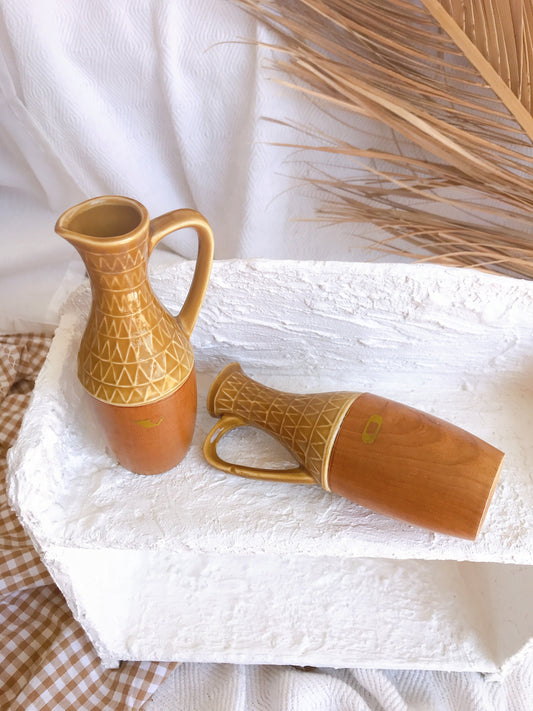 Set 2 Vintage Condiment Jugs - Japan